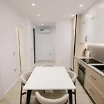 Alko Cozy 1-bedroom 0-b Apartment Korce